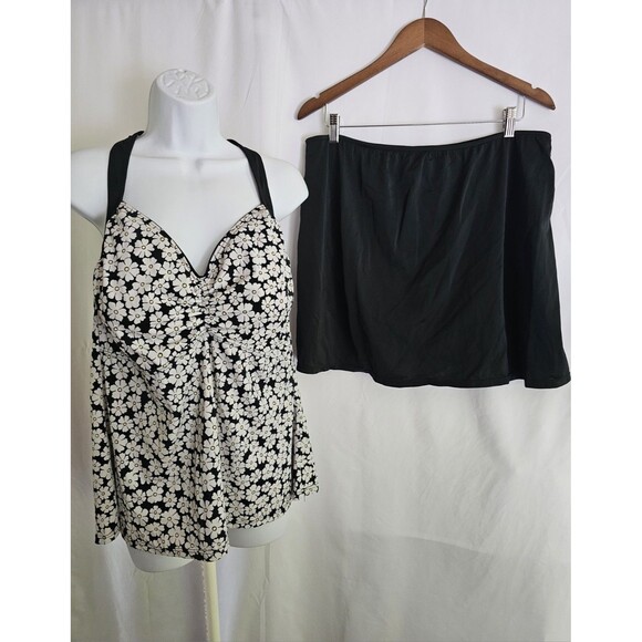 It Figures Swimsuit Women's 2 Piece Black & White Skirtini Bathing Suit Size 20W - Picture 1 of 16